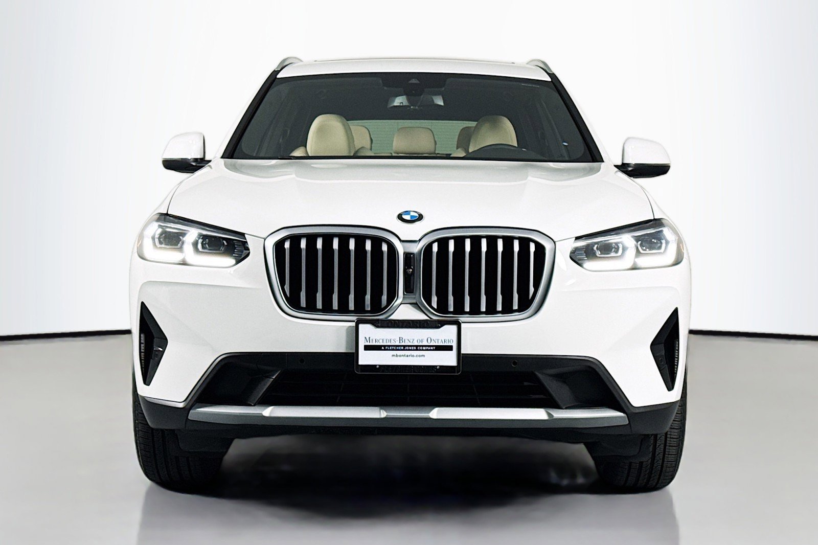 Used 2024 BMW X3 sDrive30i w/ Convenience Package image 3