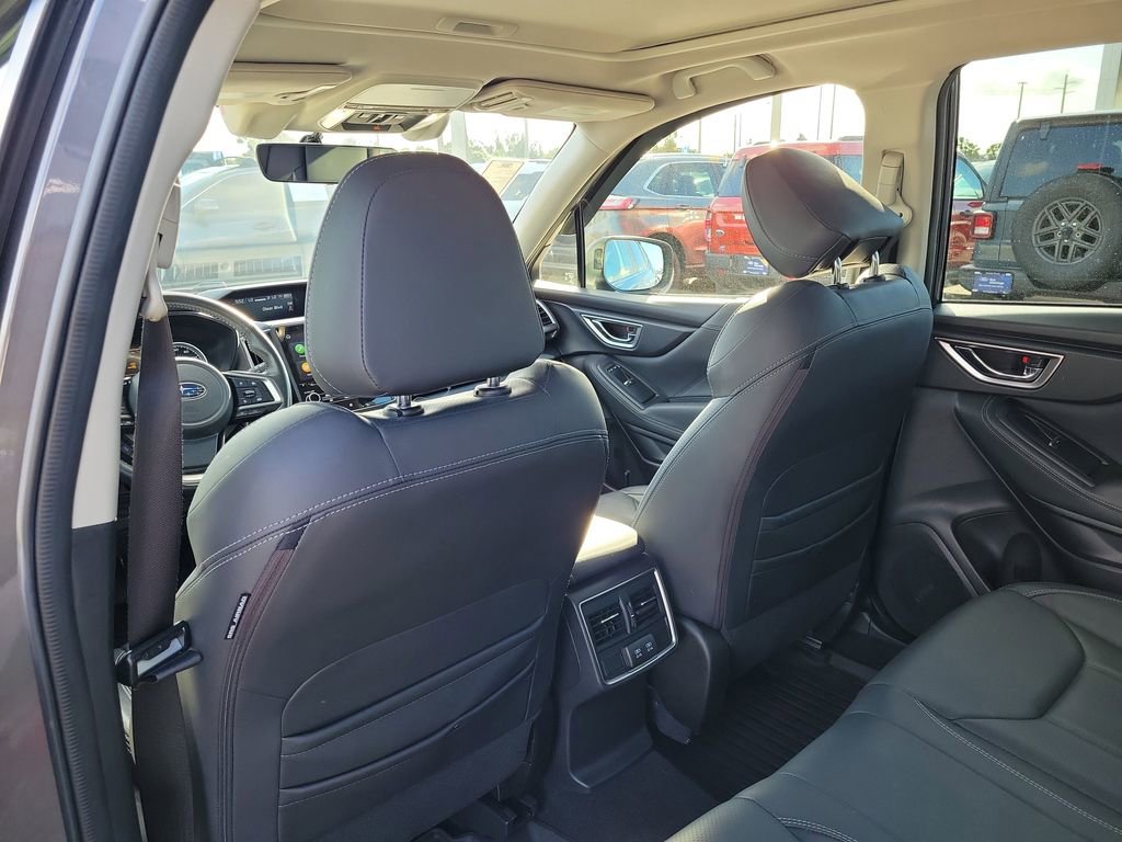 Used 2021 Subaru Forester Limited image 13