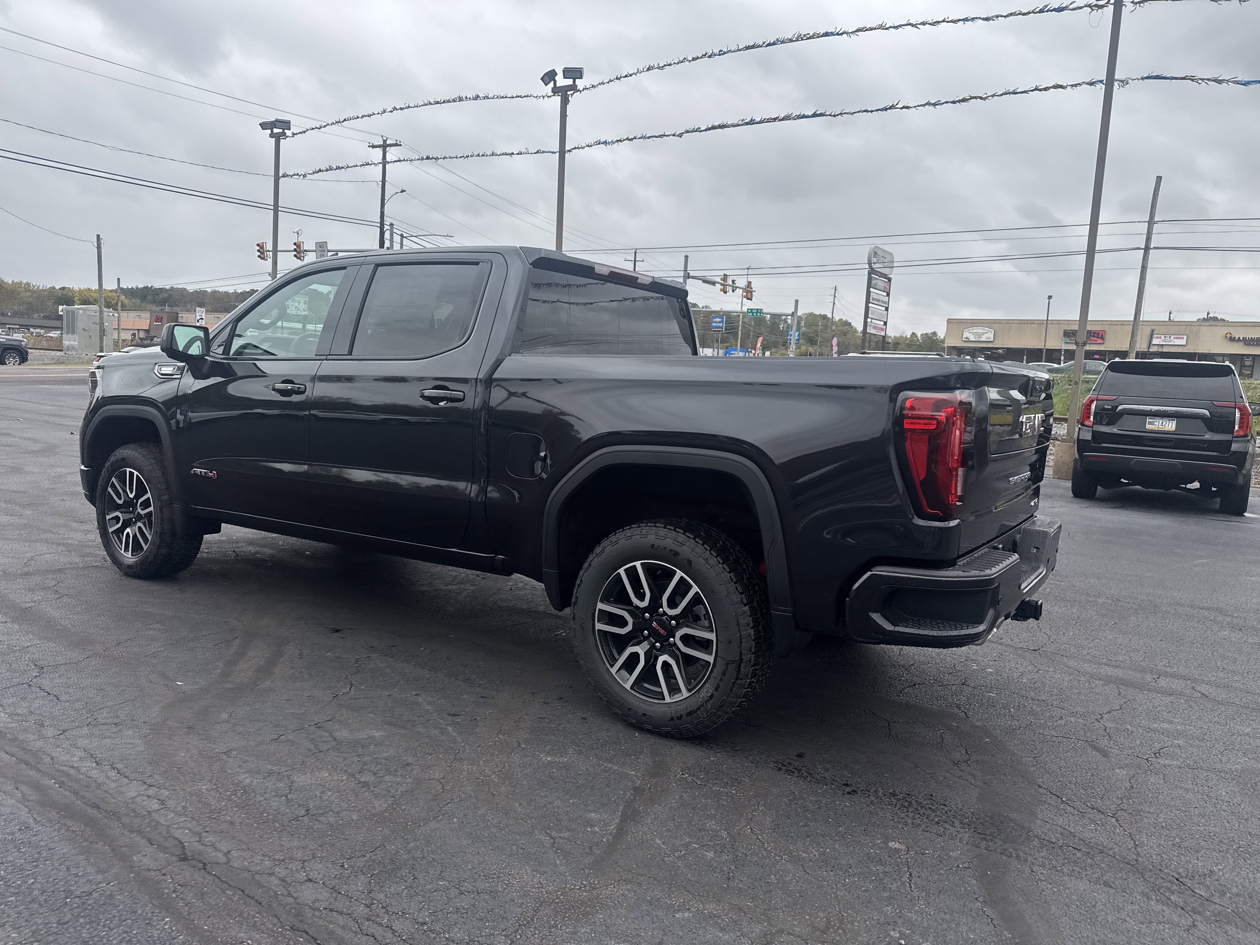 New 2026 GMC Sierra 1500 AT4 image 6