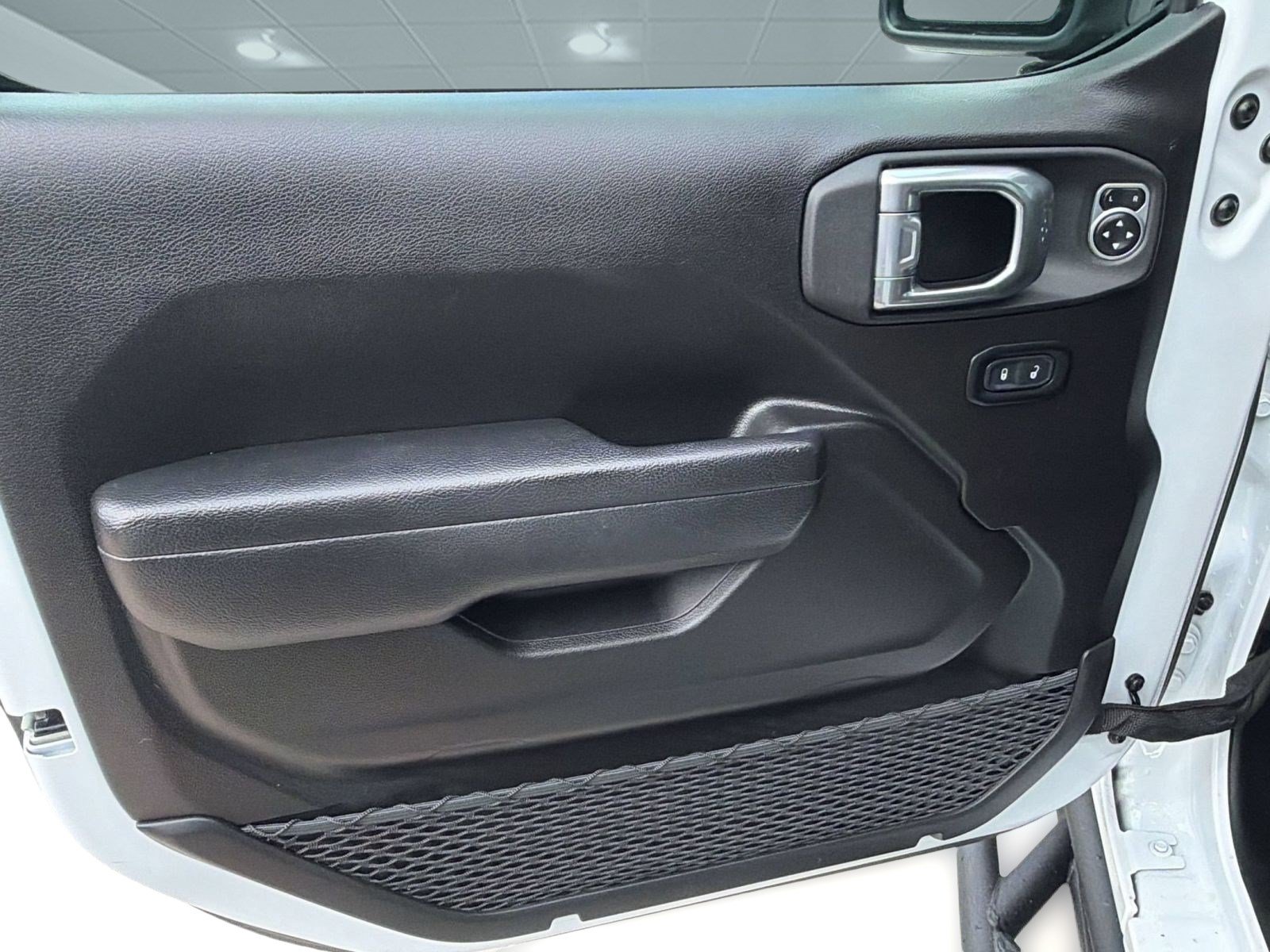 Used 2024 Jeep Wrangler Sport AWD/4WD image 13