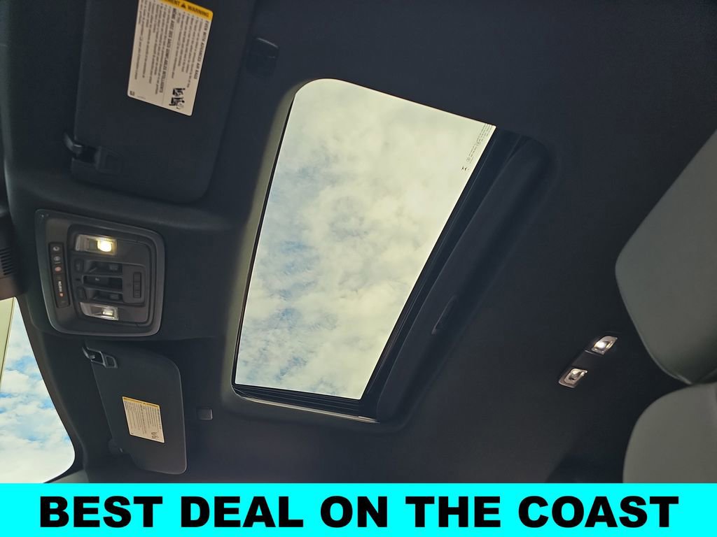 New 2026 Chevrolet Silverado 1500 ZR2 w/ Dark Appearance Package image 30