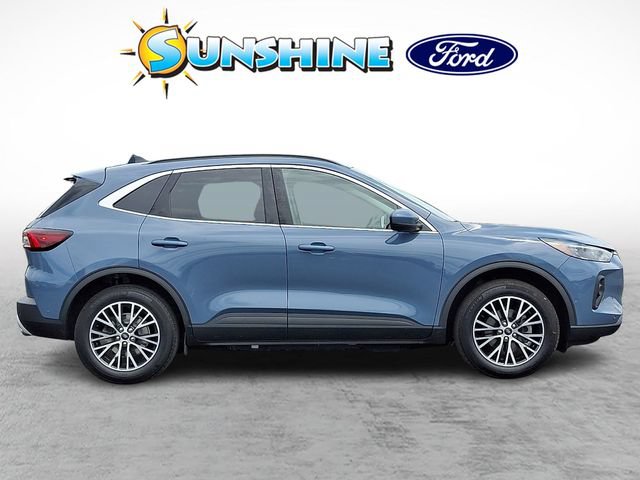 Used 2024 Ford Escape SE w/ PHEV Premium Package FWD image 7