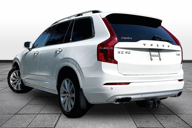 Used 2016 Volvo XC90 T6 Momentum AWD/4WD image 4