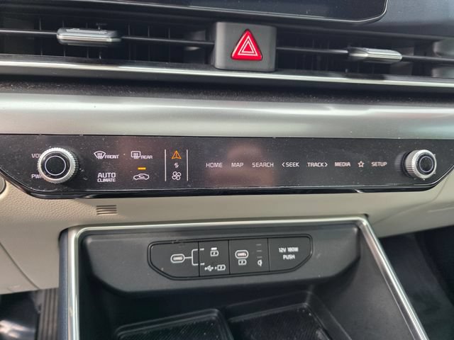Used 2025 Kia Carnival SX FWD image 33