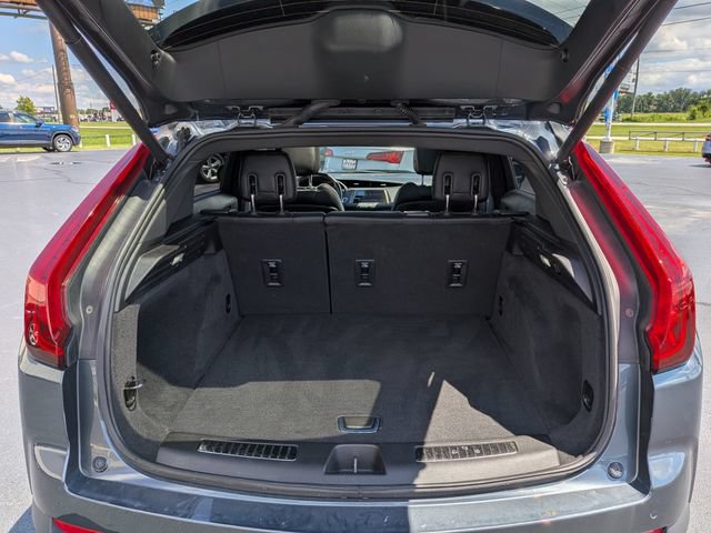 Used 2021 Cadillac XT4 Premium Luxury AWD/4WD image 21