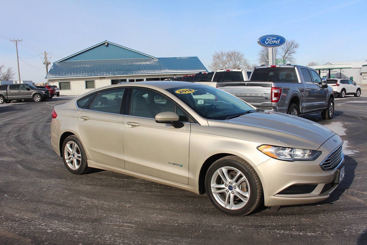 Used 2018 Ford Fusion S image 1