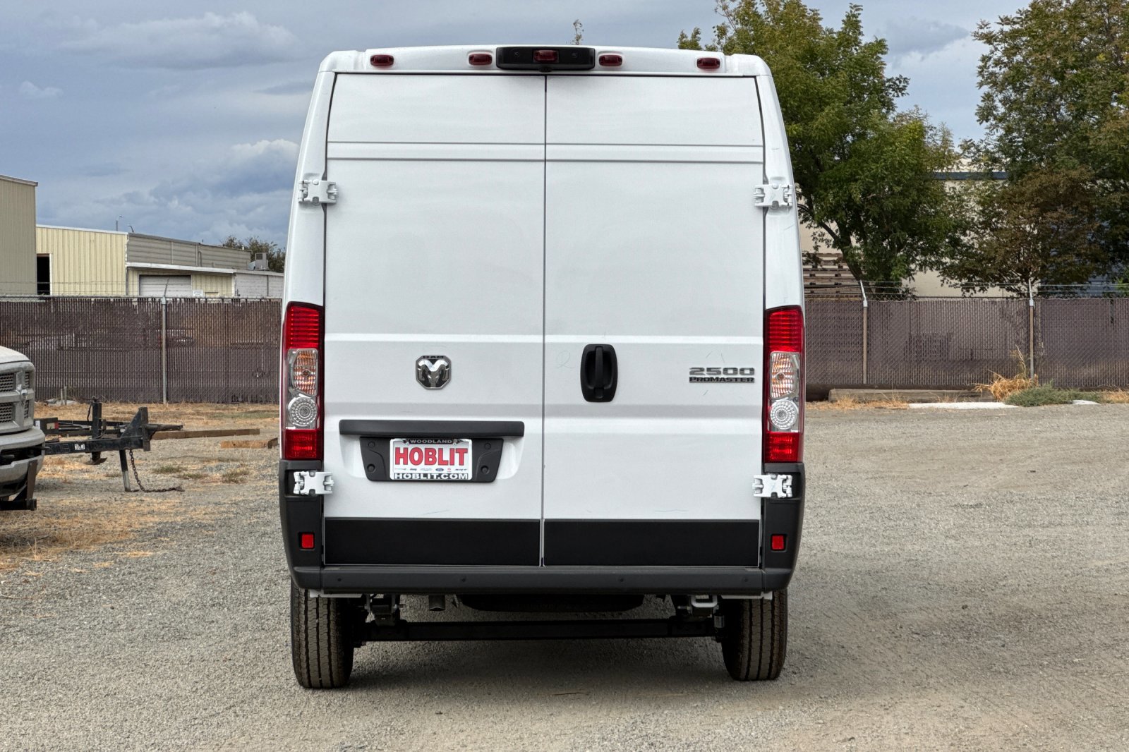 New 2026 RAM ProMaster 2500 w/ Quick Order Package 22G SLT image 4