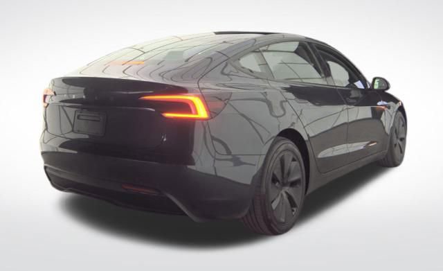 Used 2025 Tesla Model 3 Long Range image 4