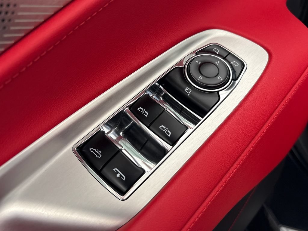 Used 2024 Chevrolet Corvette Stingray Preferred Conv w/ Z51 Performance Package RWD image 15