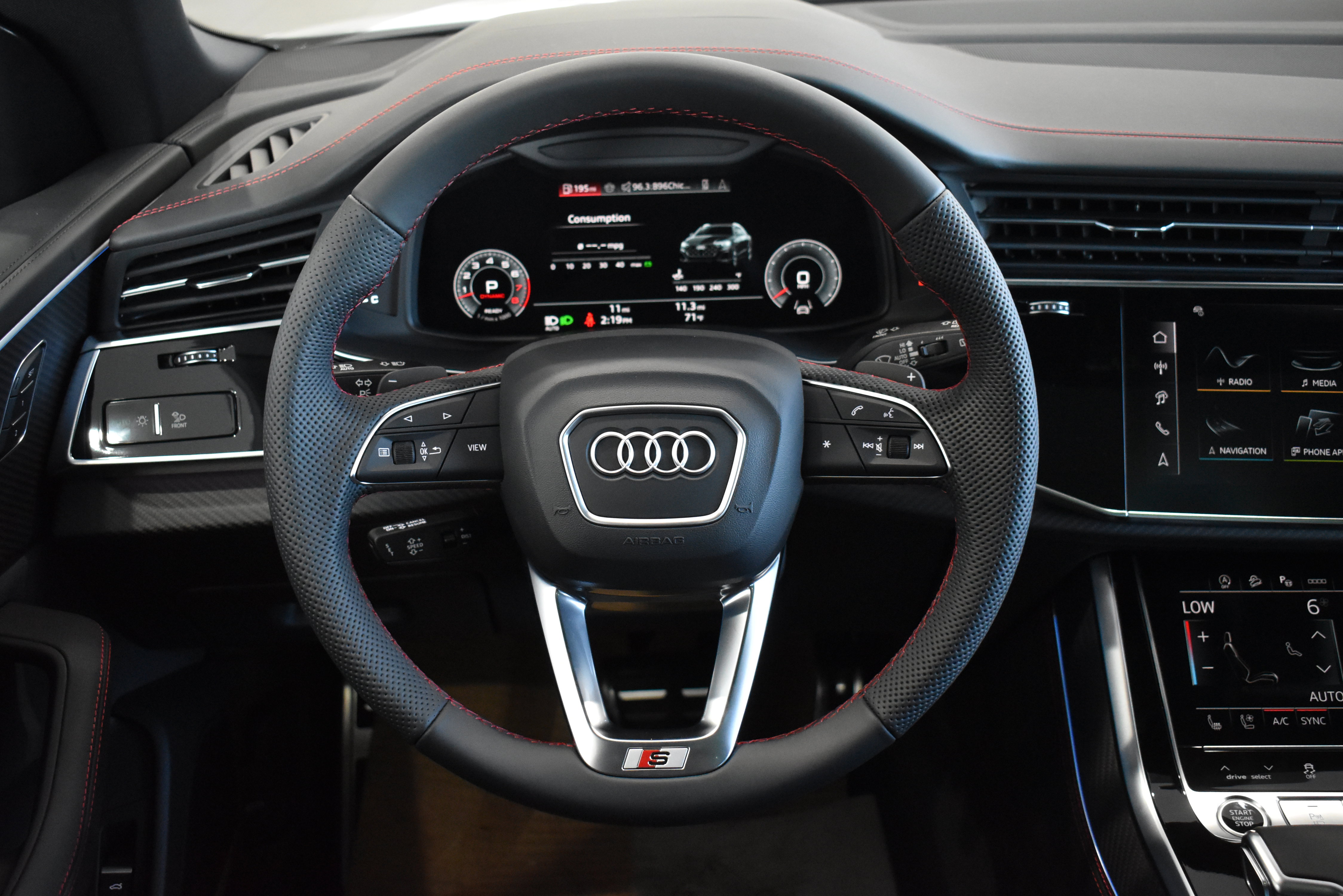 New 2026 Audi Q8 Prestige image 14