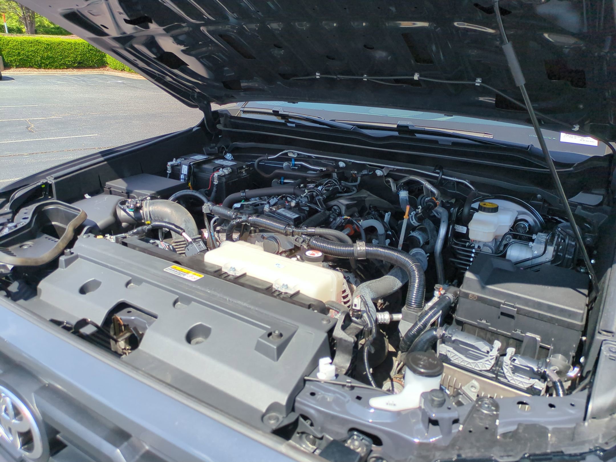Used 2024 Toyota Tacoma TRD Off-Road AWD/4WD image 32