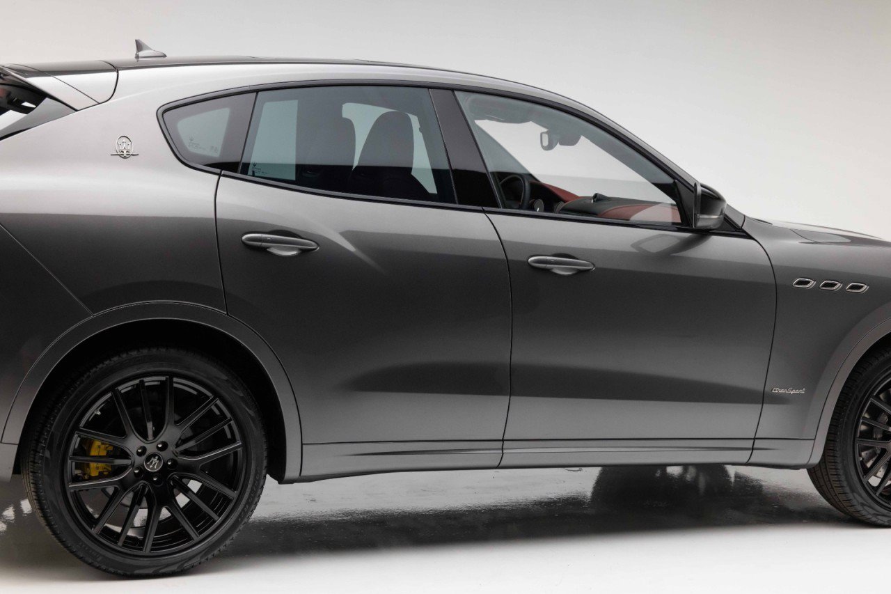 Used 2021 Maserati Levante S GranSport AWD/4WD image 39