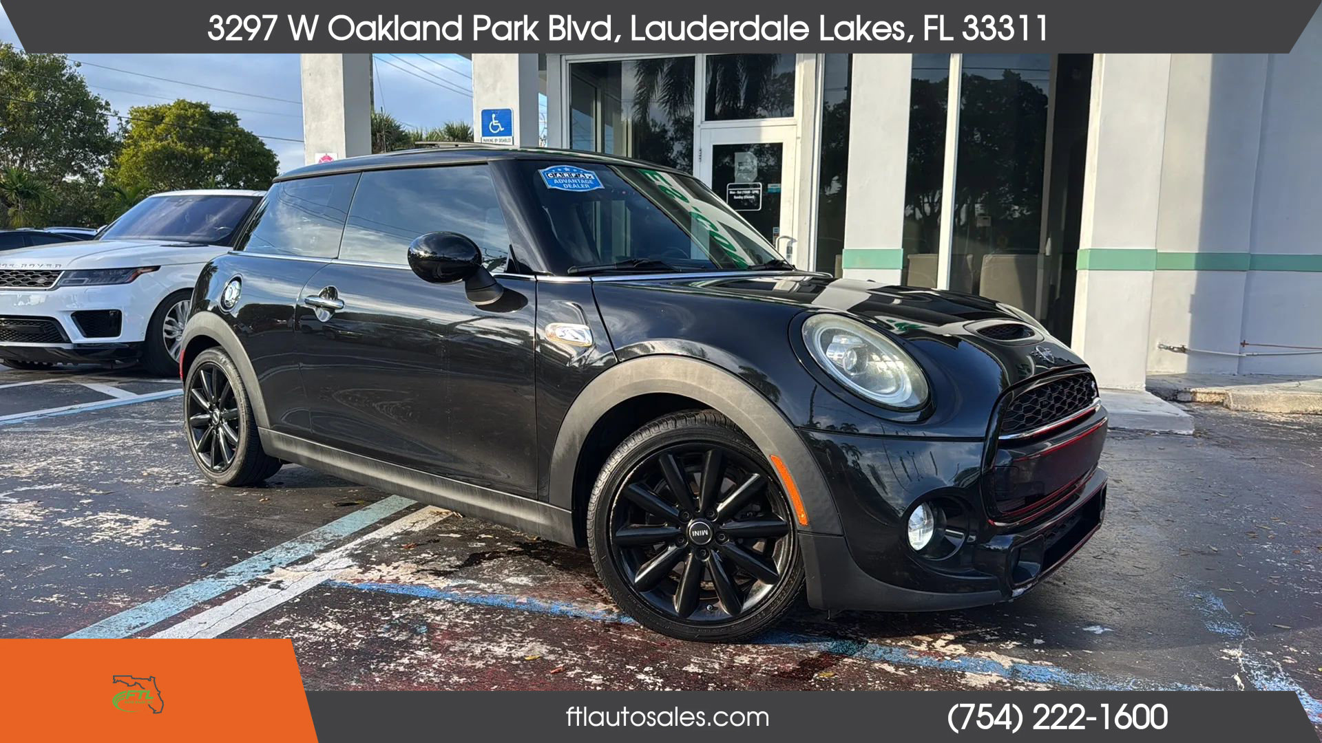 Used 2019 MINI Cooper S image 2