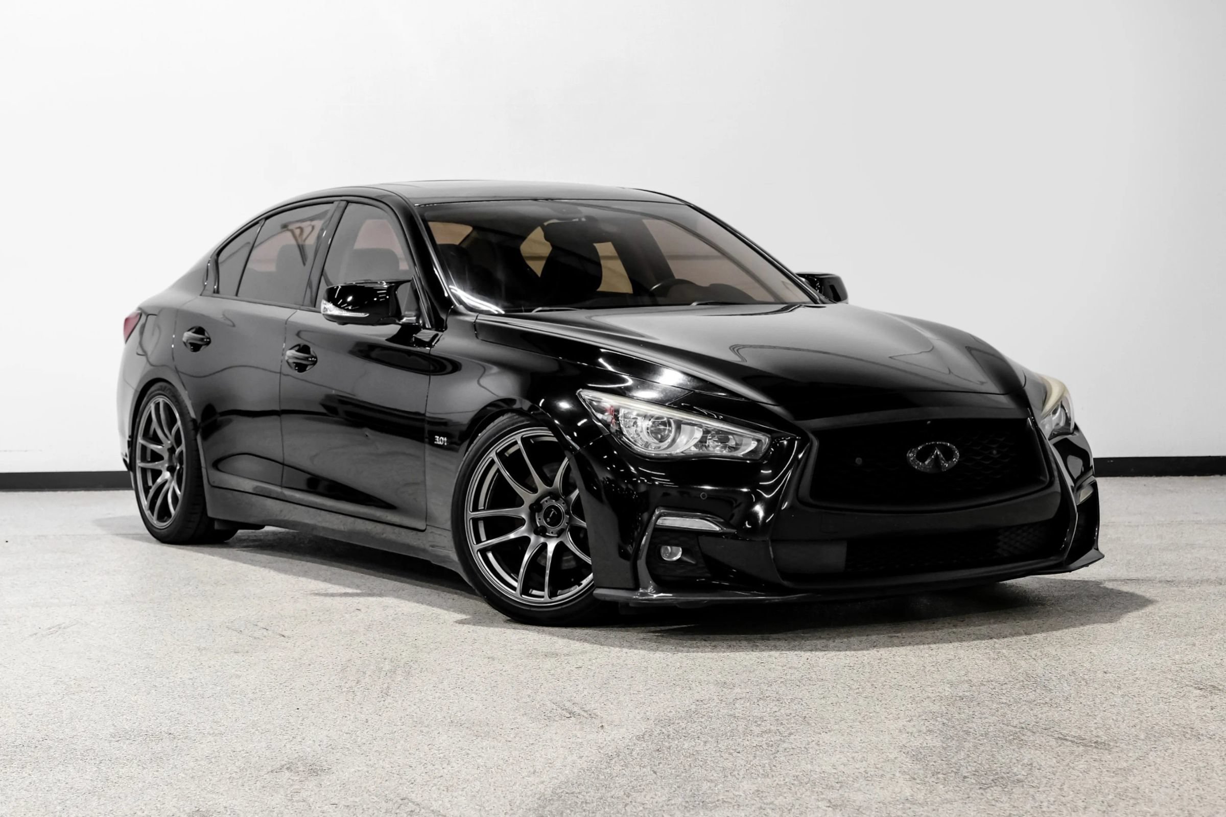 Used 2019 INFINITI Q50 Signature Edition RWD image 4