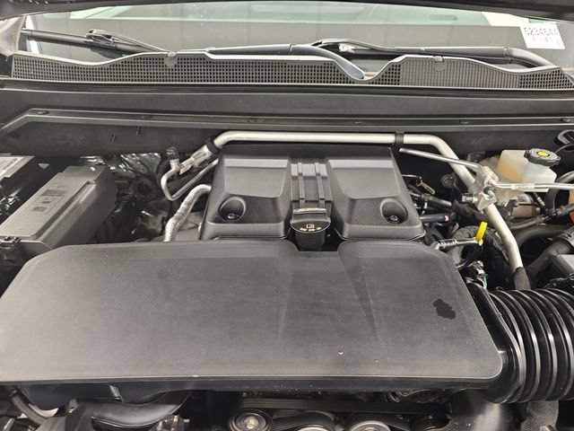 Used 2024 Chevrolet Colorado ZR2 w/ ZR2 Convenience Package III AWD/4WD image 41