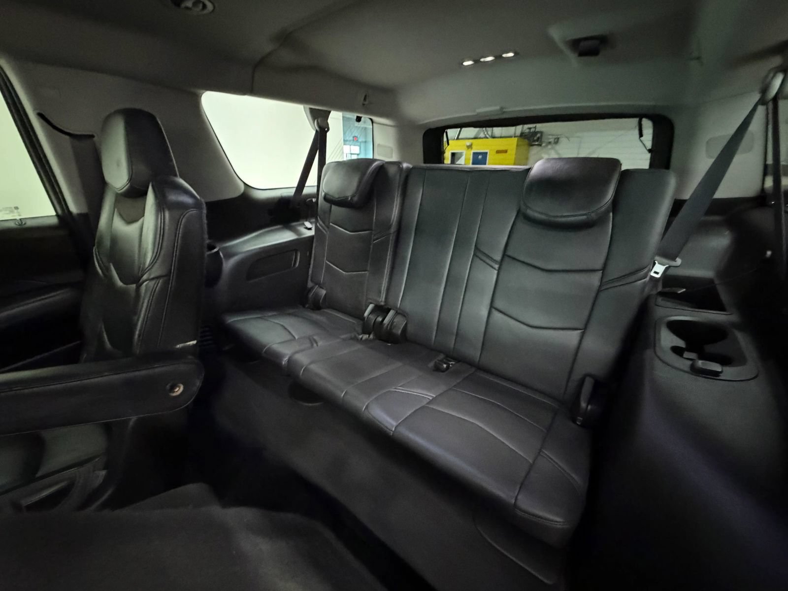 Used 2015 Cadillac Escalade ESV Premium AWD/4WD image 17