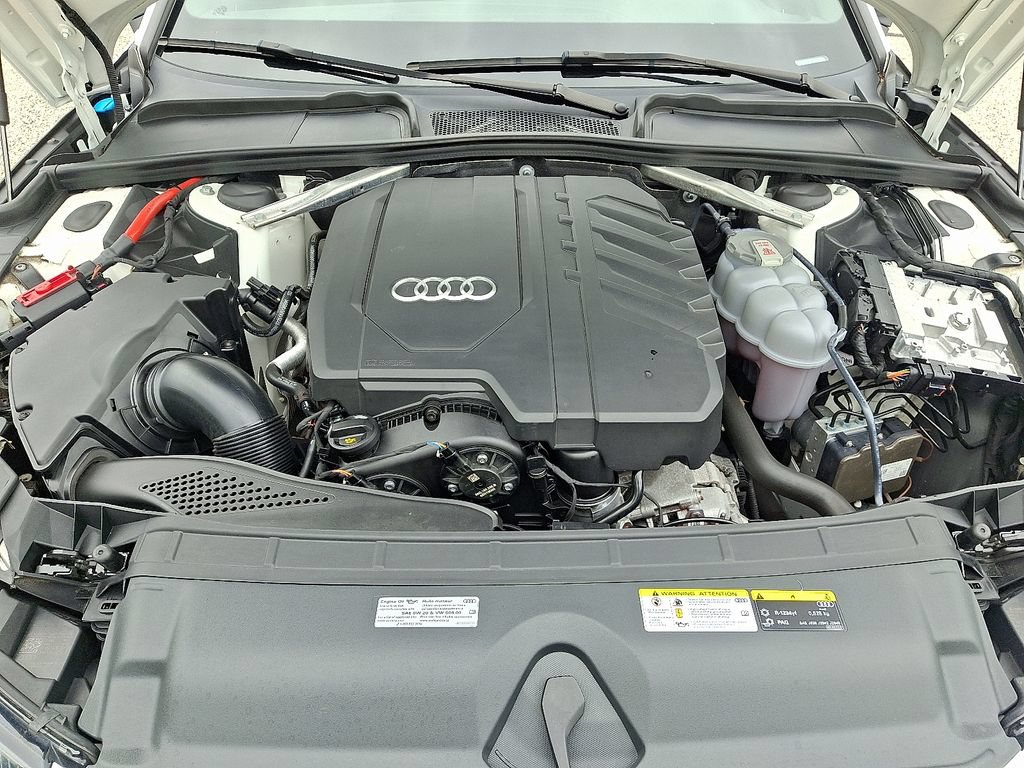 Used 2021 Audi A4 2.0T Premium w/ Convenience Package AWD/4WD image 30