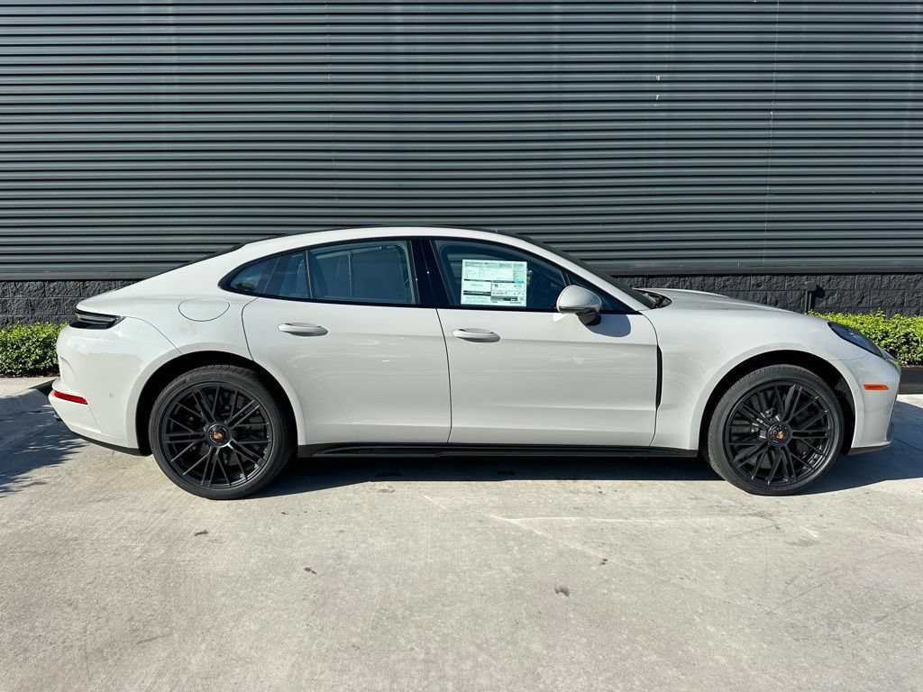 Used 2026 Porsche Panamera GTS AWD/4WD image 10