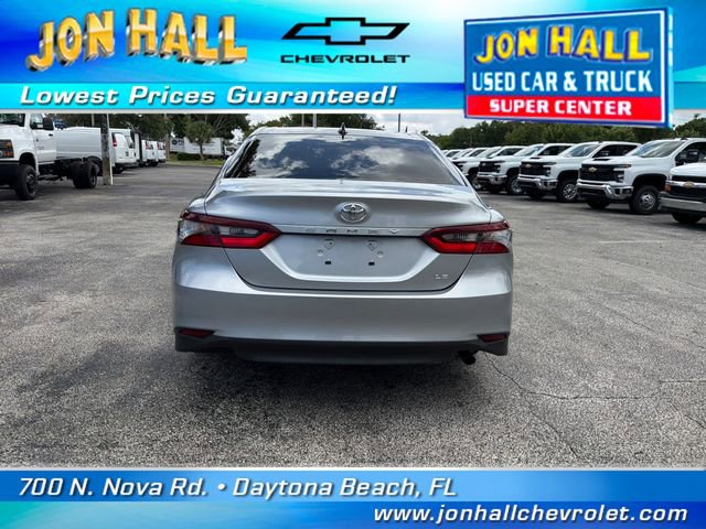 Used 2024 Toyota Camry LE w/ Convenience Package FWD image 11