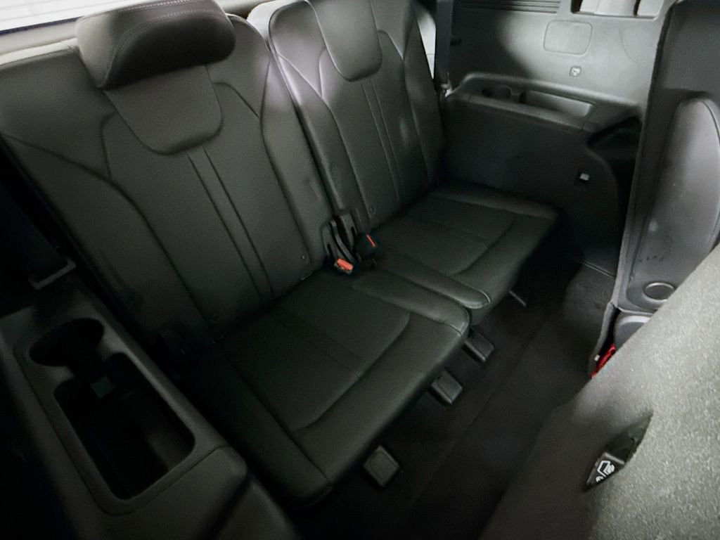 Certified 2023 Kia Sorento SX image 31