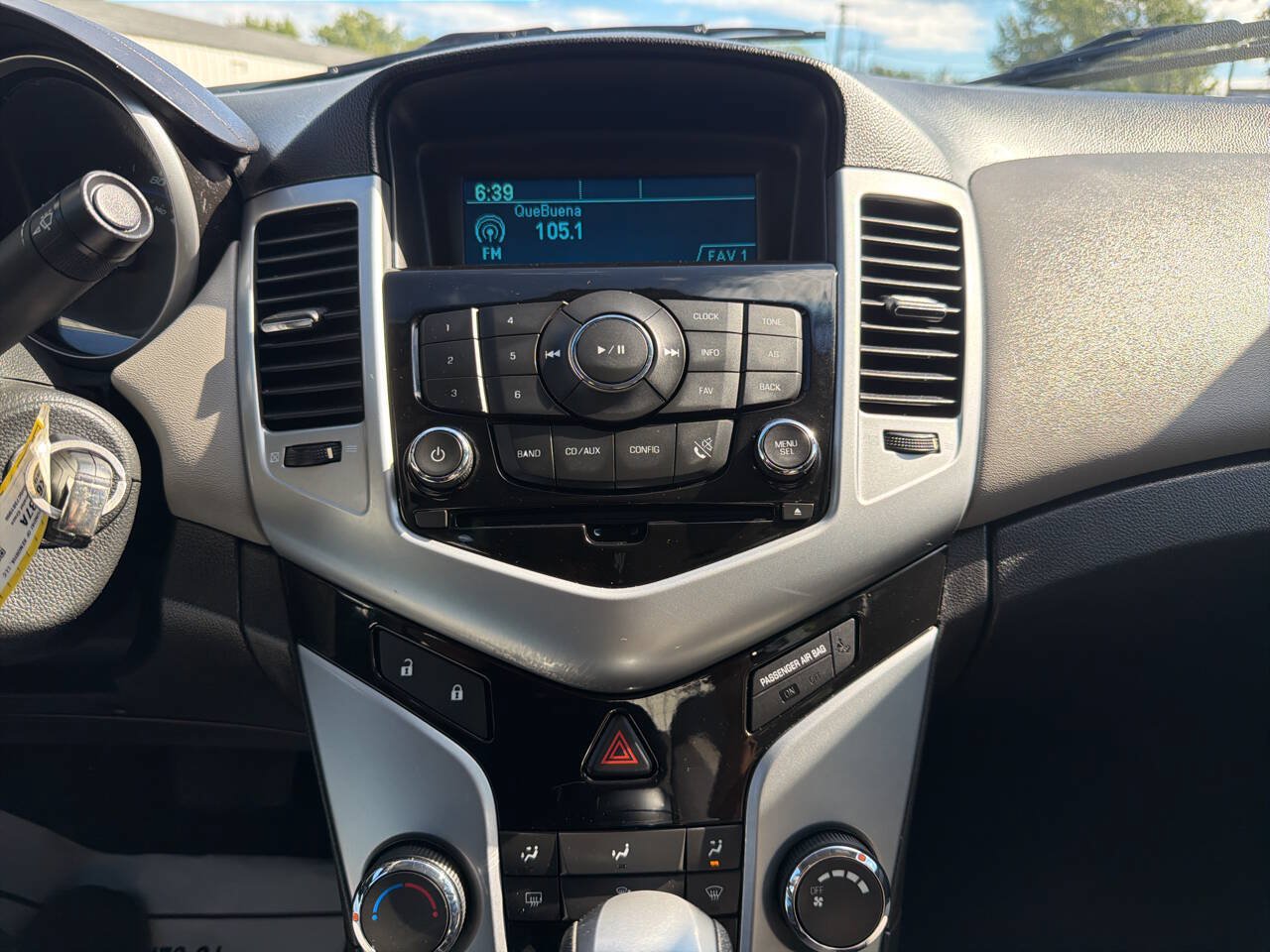 Used 2012 Chevrolet Cruze LS w/ Connectivity Package FWD image 13