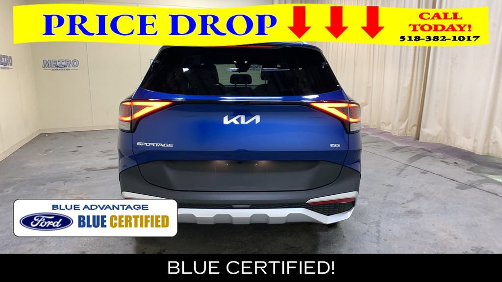 Used 2025 Kia Sportage EX AWD/4WD image 4