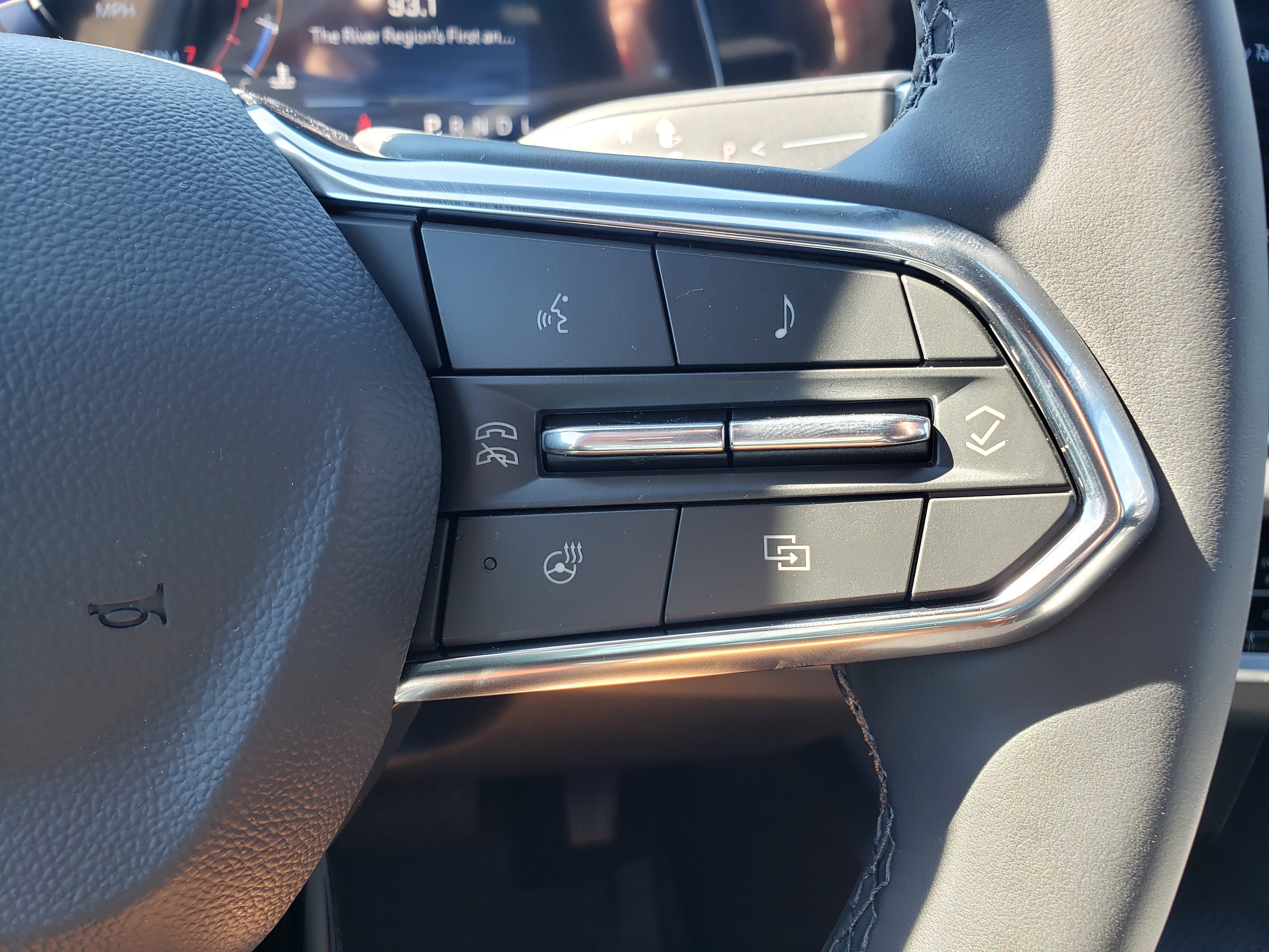 New 2026 Chevrolet Equinox LT w/ Convenience Package II image 16