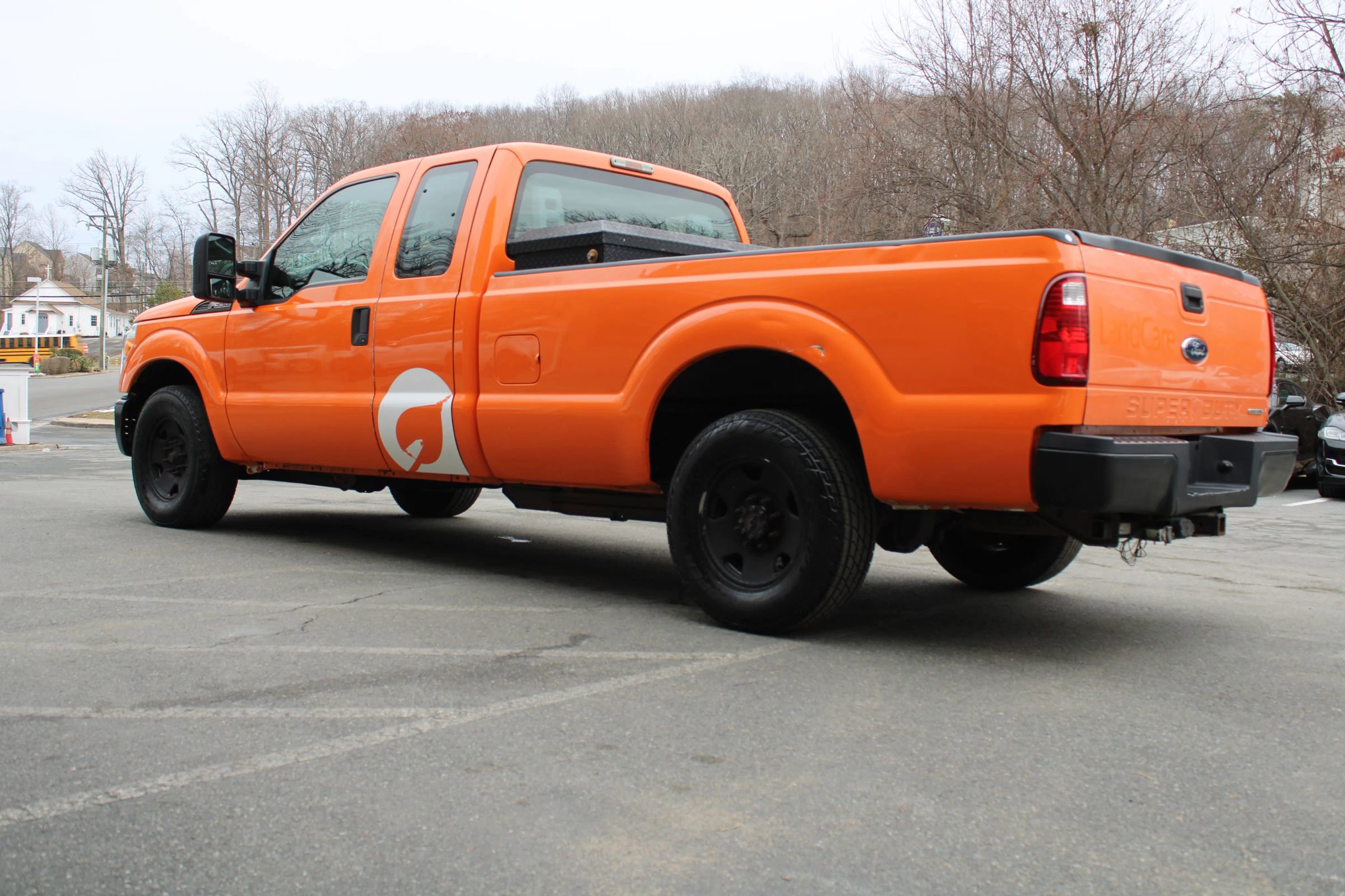 Used 2015 Ford F350 XL image 4