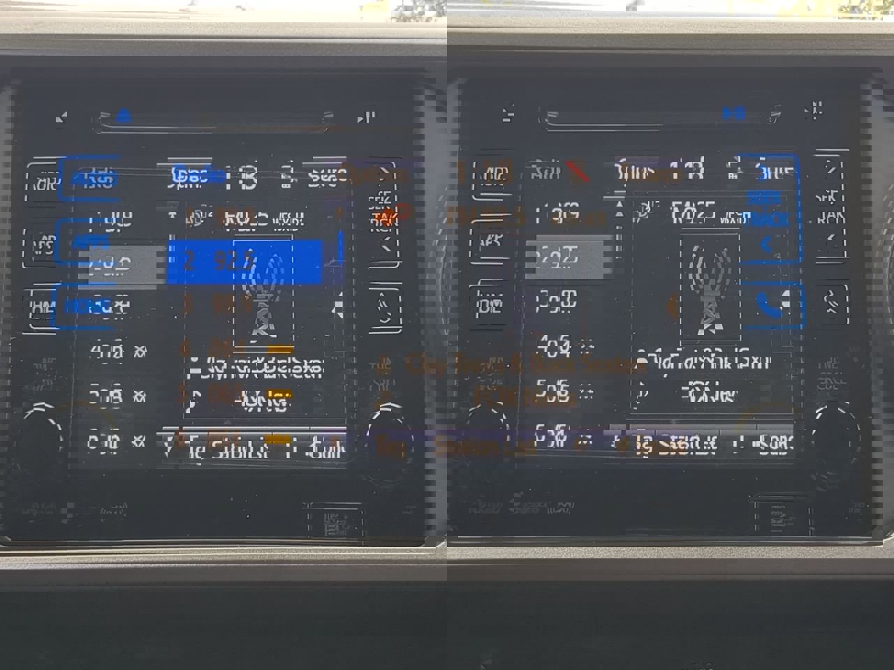 Used 2018 Toyota Tacoma TRD Off-Road image 18