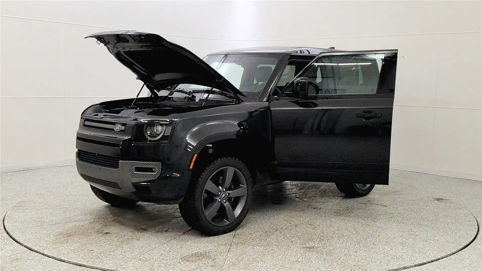 Used 2022 Land Rover Defender 90 V8 image 10