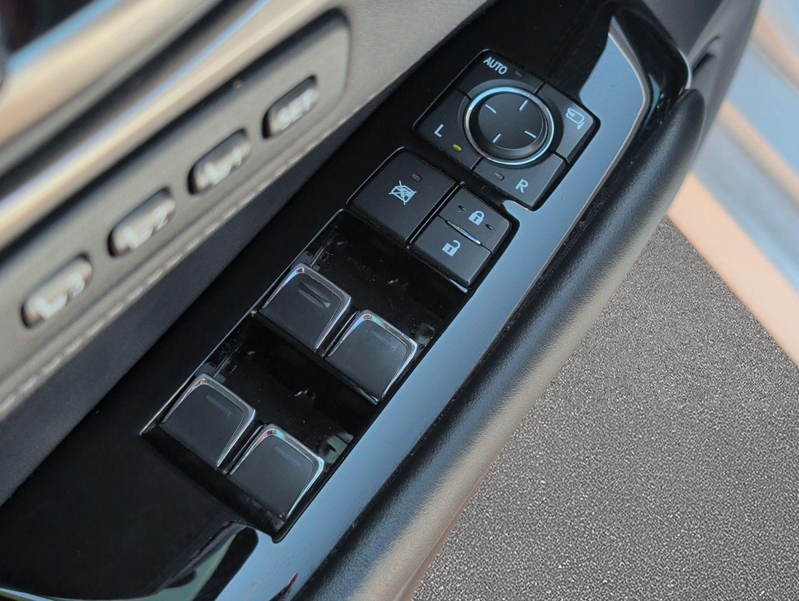 Used 2017 Lexus GS 350 F Sport RWD image 9