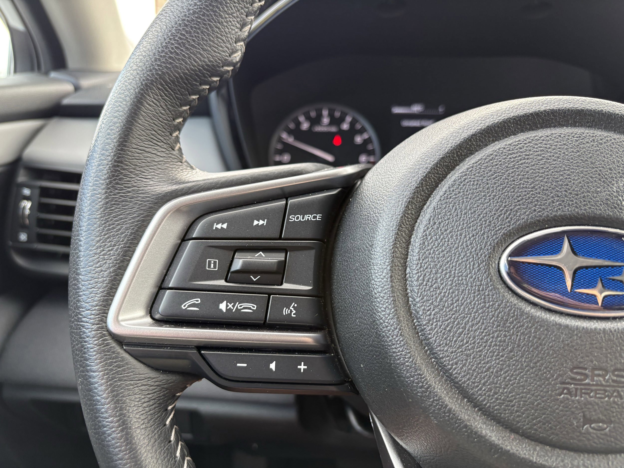 Used 2025 Subaru Outback Premium image 15
