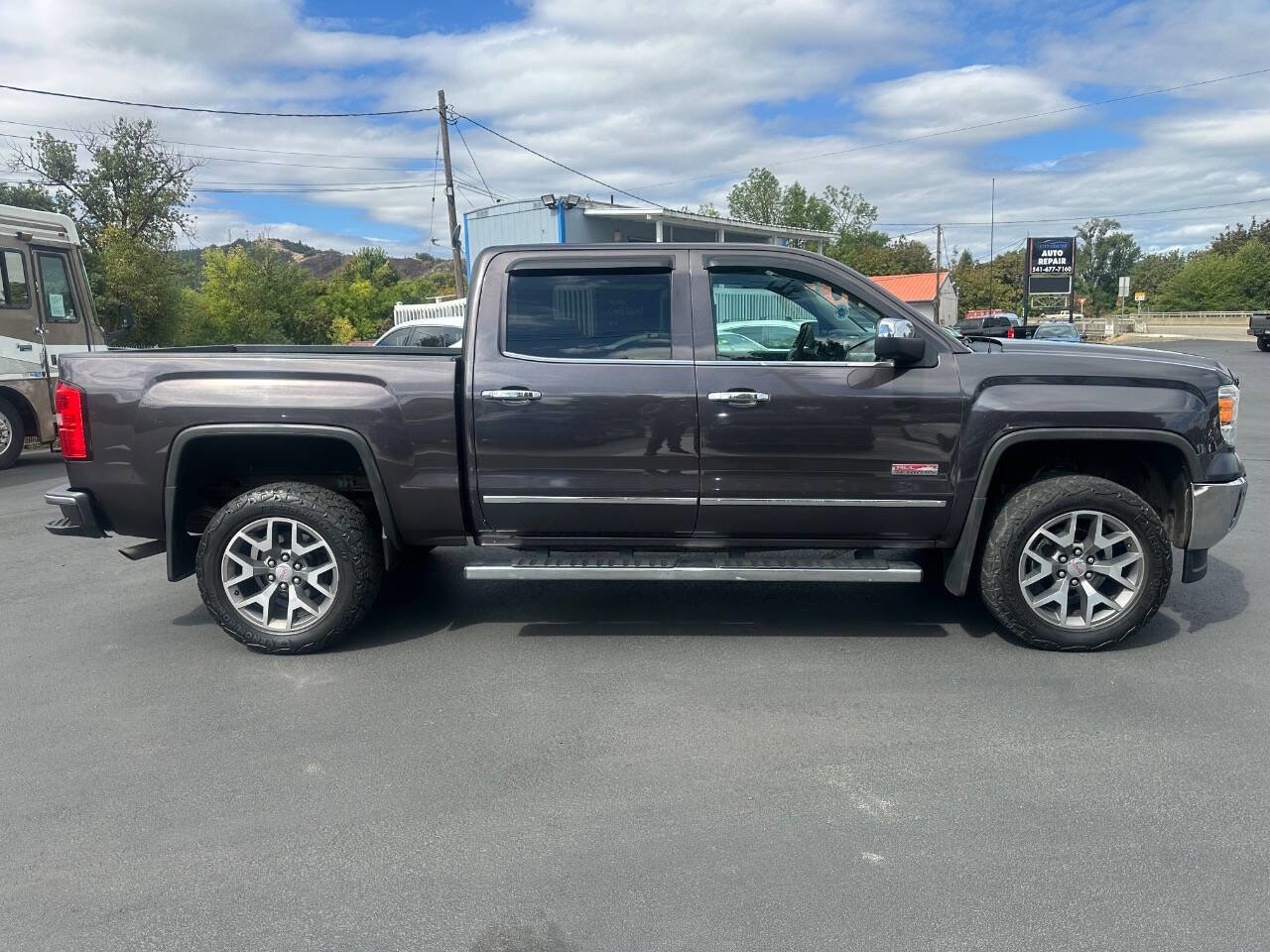 Used 2015 GMC Sierra 1500 SLT image 18