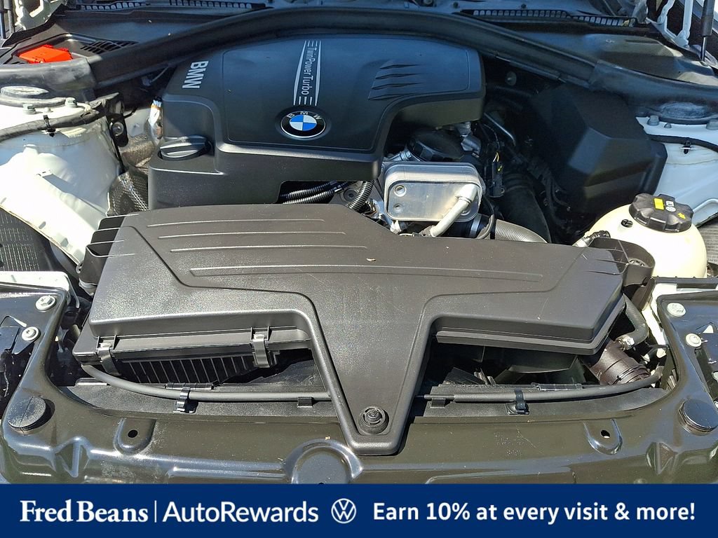 Used 2018 BMW 320i Sedan RWD image 34