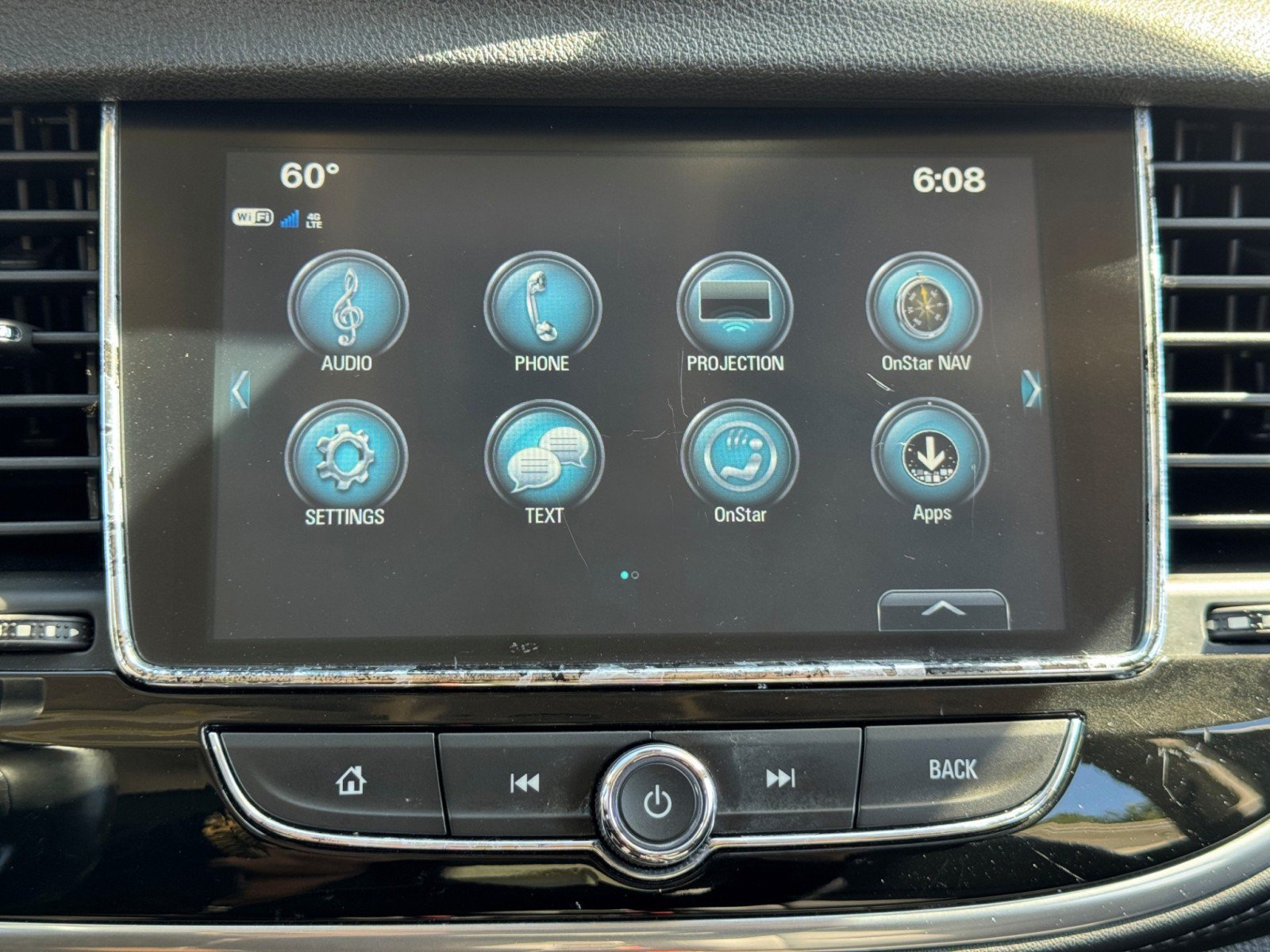 Used 2019 Buick Encore Essence FWD image 24