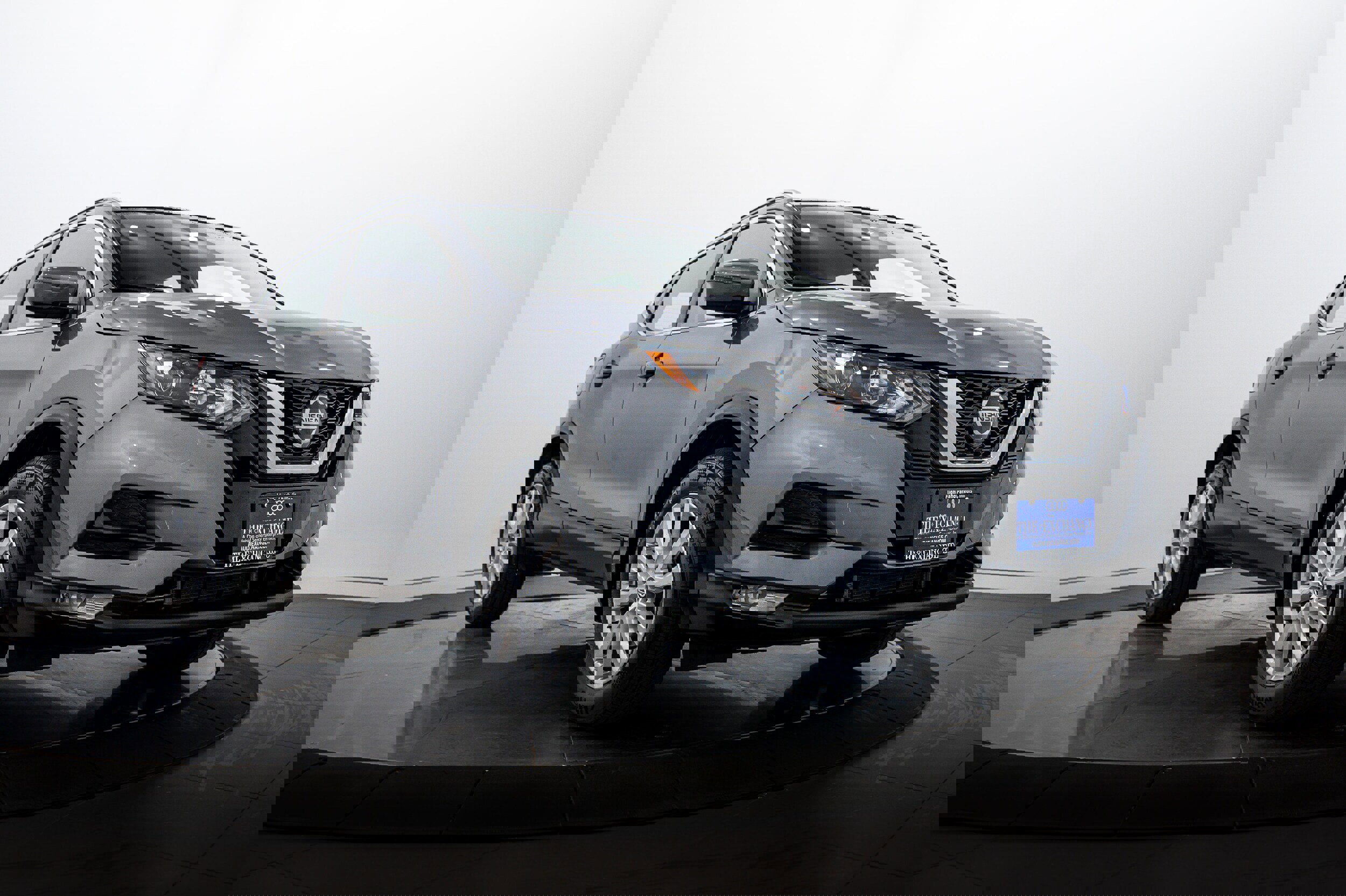 Used 2020 Nissan Rogue Sport SV w/ All-Weather Package image 1