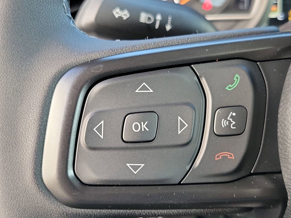 New 2026 Jeep Gladiator Mojave AWD/4WD image 5