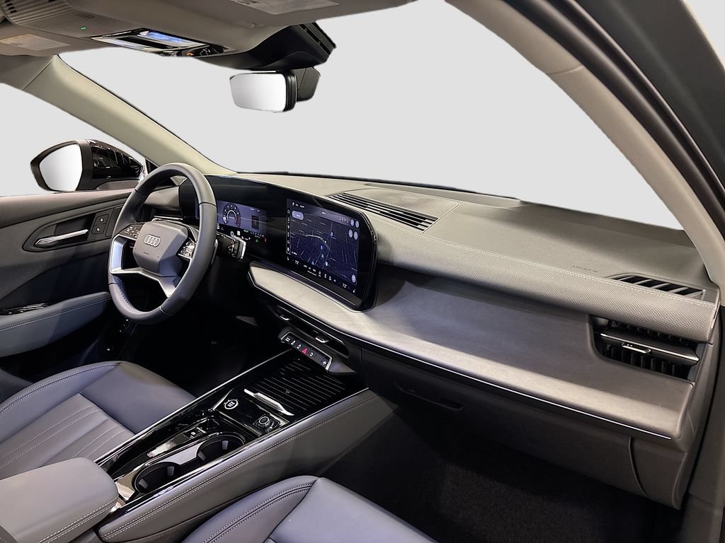 New 2026 Audi Q3 quattro 2.0T AWD/4WD image 14