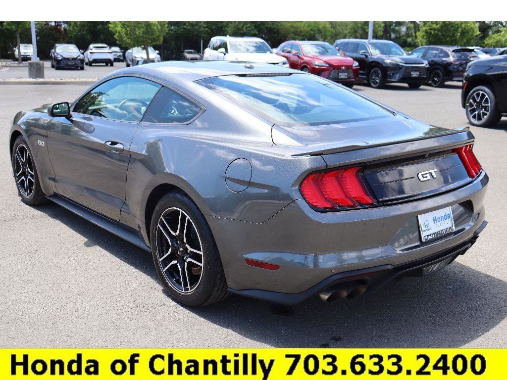 Used 2019 Ford Mustang GT RWD image 5
