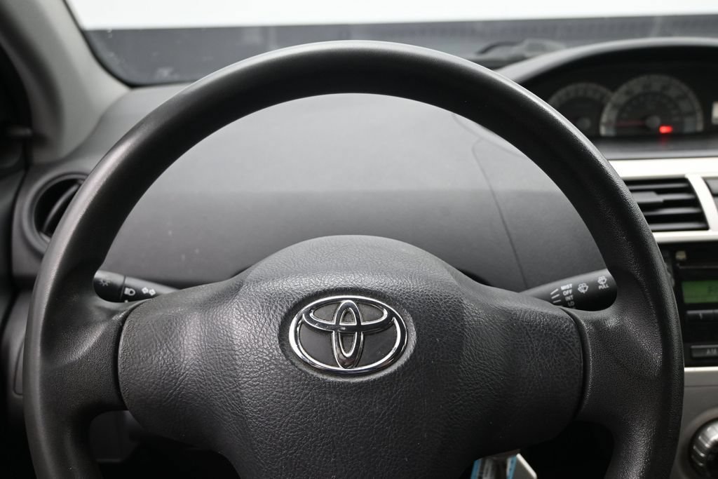 Used 2007 Toyota Yaris Sedan FWD image 9