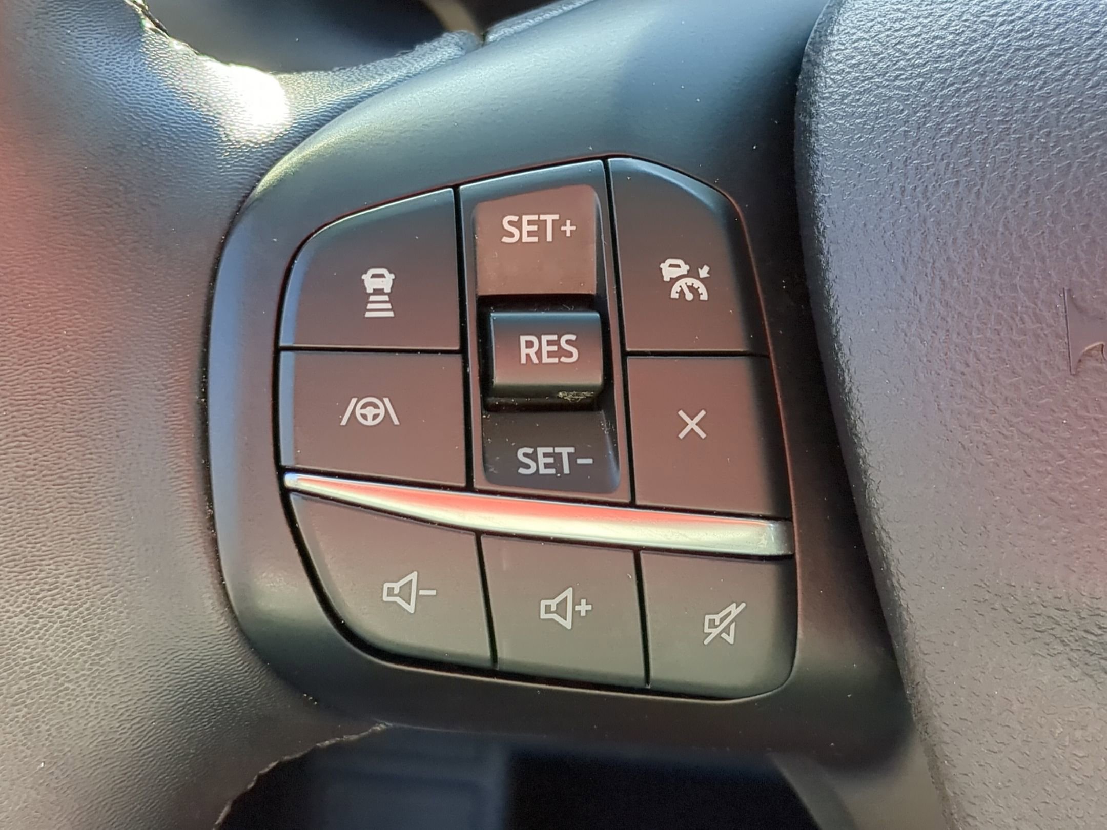 Used 2024 Ford Maverick Lariat w/ Black Appearance Package image 16