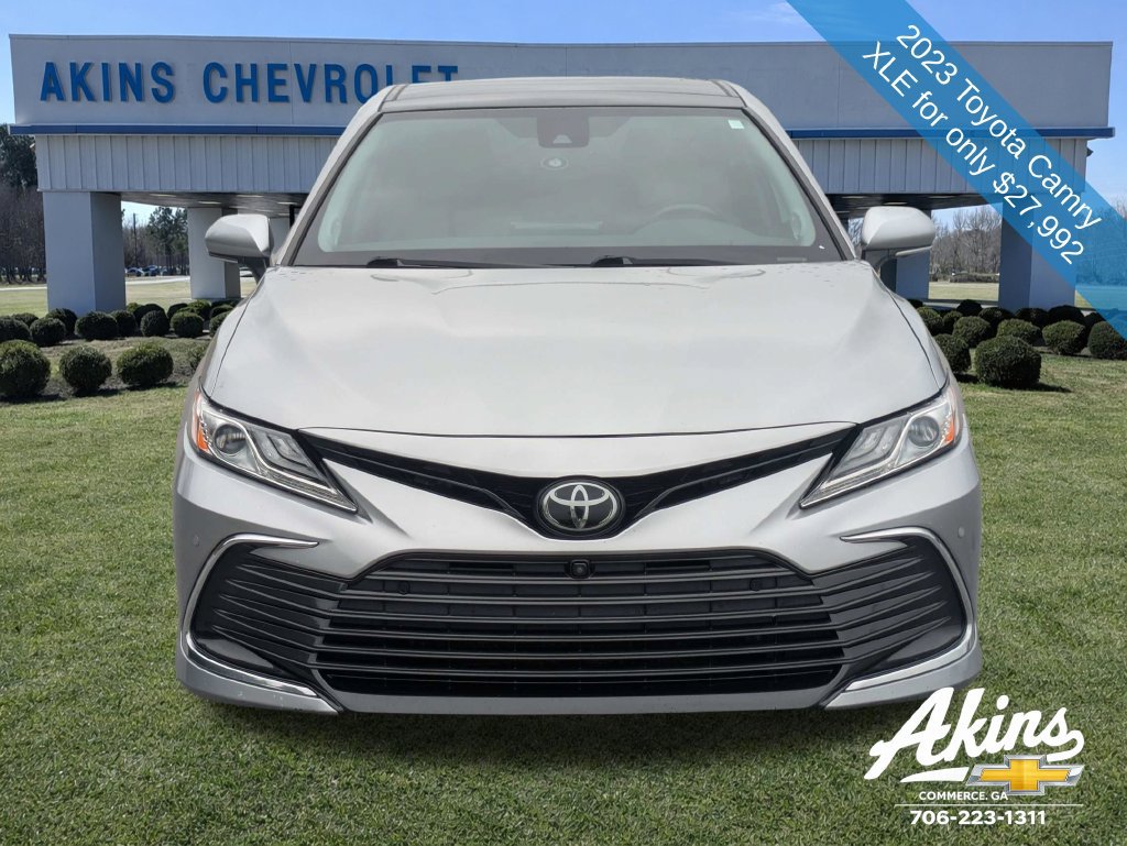 Used 2023 Toyota Camry XLE w/ Navigation Package FWD image 9