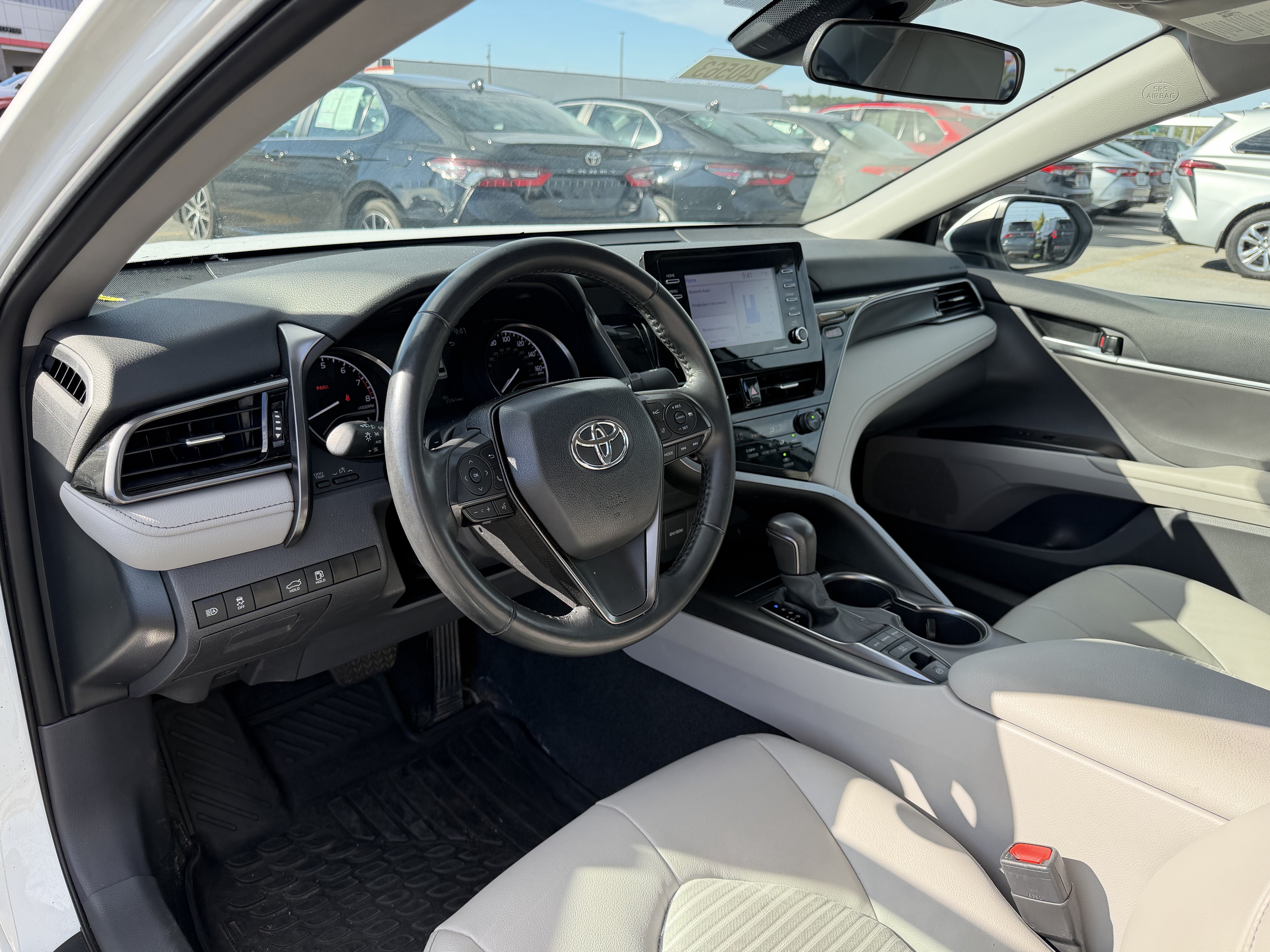 Used 2024 Toyota Camry SE AWD/4WD image 8
