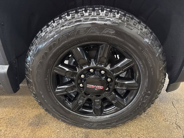 New 2026 GMC Sierra 2500 AT4 w/ AT4 Preferred Package image 9