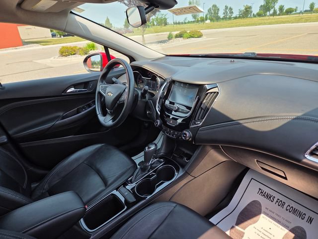 Used 2017 Chevrolet Cruze Premier FWD image 34