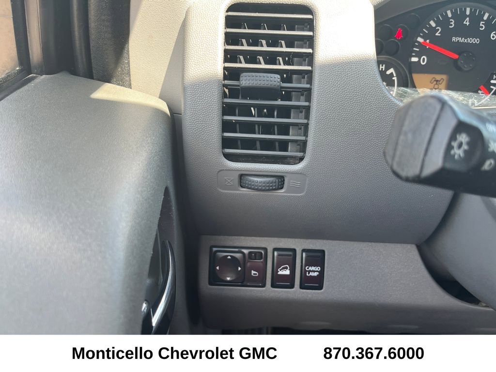 Used 2018 Nissan Frontier SV image 15