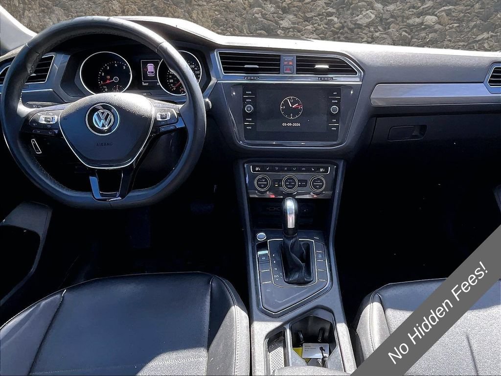 Used 2020 Volkswagen Tiguan SE FWD image 14
