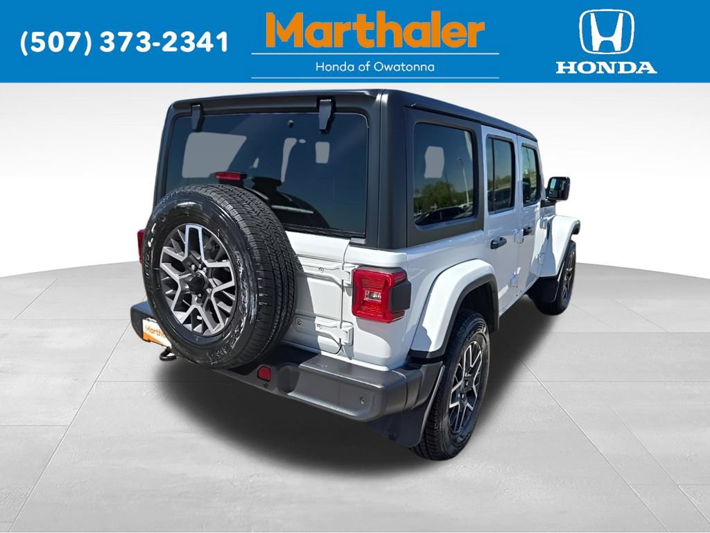 Used 2024 Jeep Wrangler Unlimited Sahara w/ Technology Group AWD/4WD image 5