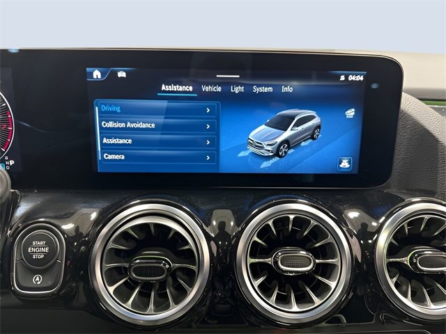 Used 2025 Mercedes-Benz GLA 250 4MATIC image 22