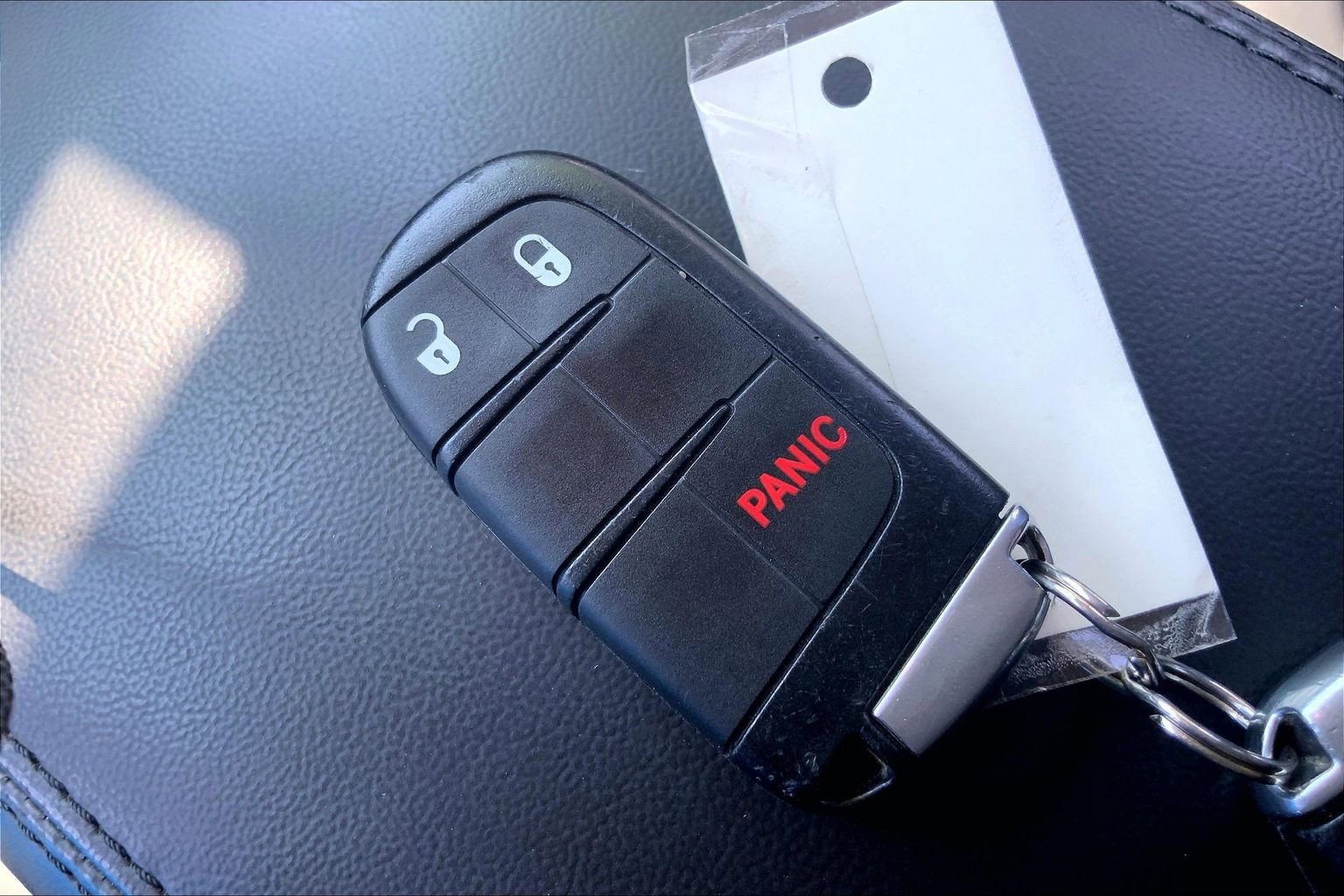 Used 2020 Dodge Durango SXT AWD/4WD image 13